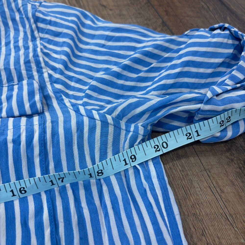 Equipment Femme Blouse Women's M 100% Silk Blue White Stripe Button Up Coastal - Picture 6 of 7